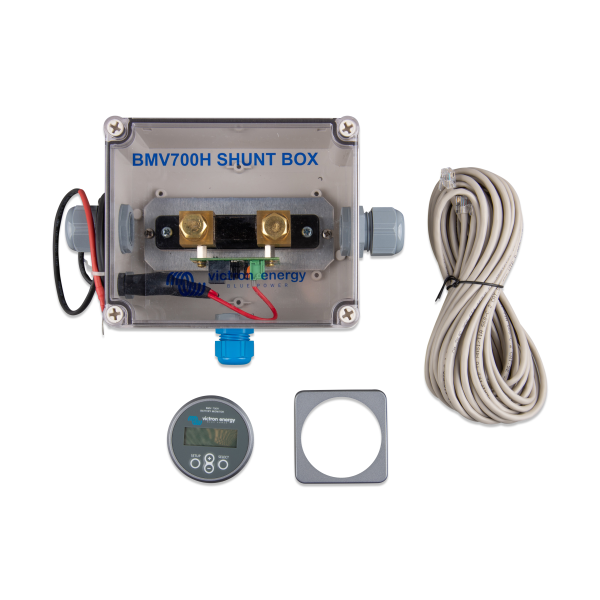 BMV-700H-with-Shunt-box-cable-and-bezel-top.png Battery Monitor BMV-700H